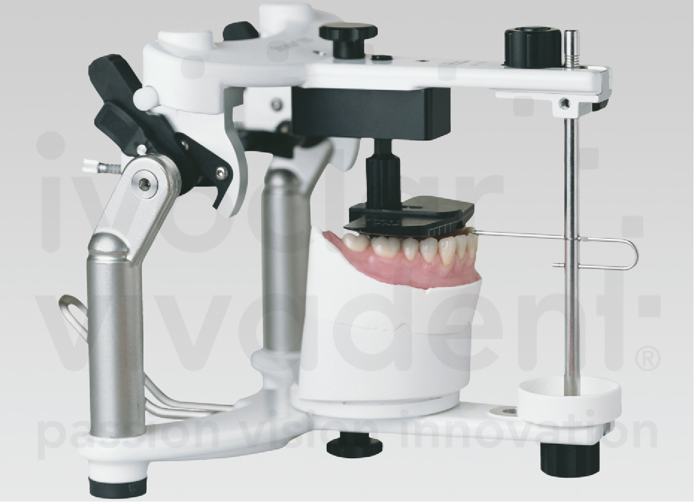 Stratos 100 Average value articulator