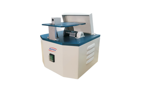 Model Cutting Machine